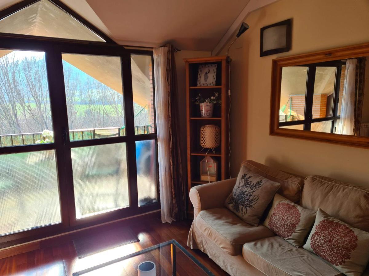 El Atico De La Gorga Appartement Boltaña